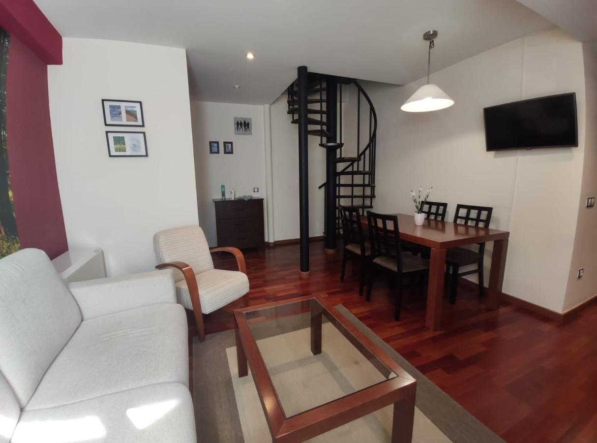 Apartamento Montes De Villanúa Kültér fotó