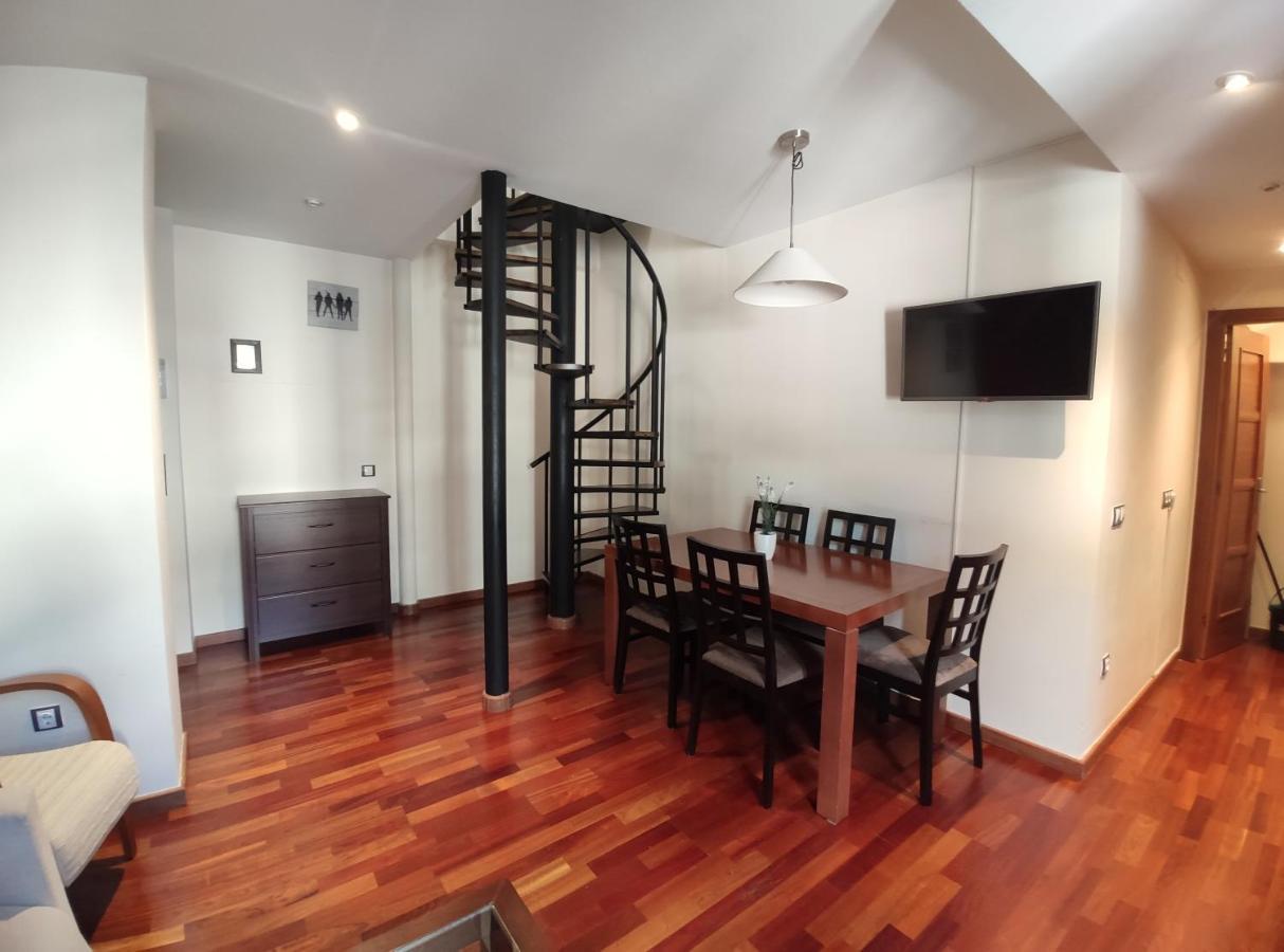 Apartamento Montes De Villanúa Kültér fotó